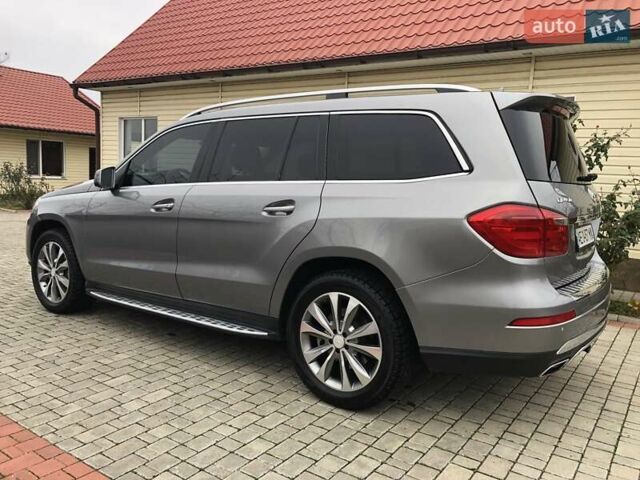 Серый Мерседес ГЛ-класс, объемом двигателя 4.7 л и пробегом 281 тыс. км за 21500 $, фото 10 на Automoto.ua