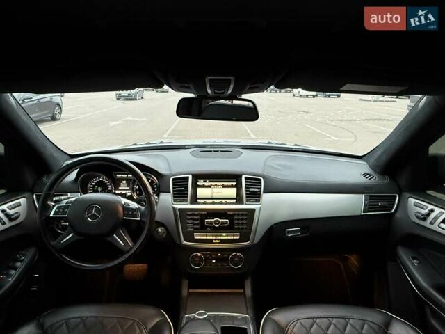 Серый Мерседес ГЛ-класс, объемом двигателя 3 л и пробегом 78 тыс. км за 33600 $, фото 17 на Automoto.ua