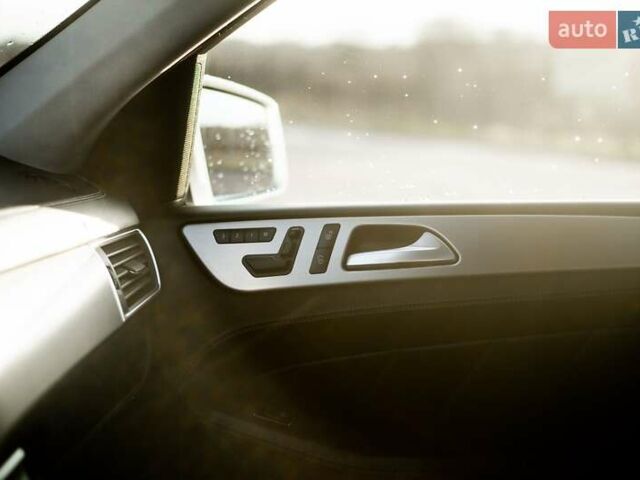 Сірий Мерседес ГЛ-Клас, об'ємом двигуна 3 л та пробігом 234 тис. км за 33900 $, фото 53 на Automoto.ua