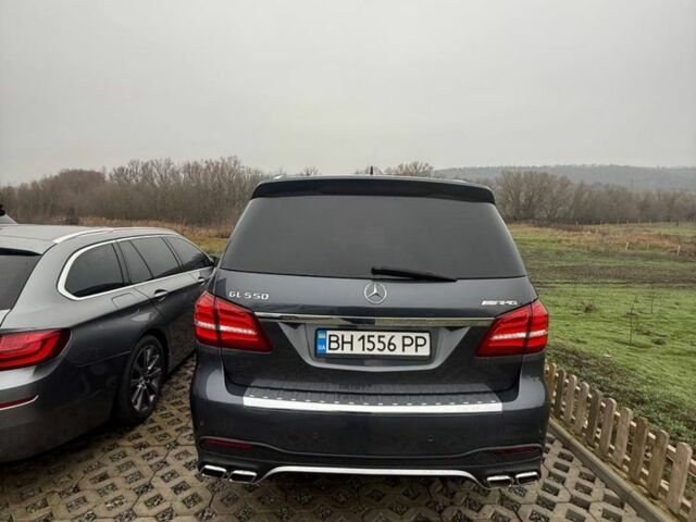 Серый Мерседес ГЛ-класс, объемом двигателя 4.7 л и пробегом 1 тыс. км за 22000 $, фото 1 на Automoto.ua