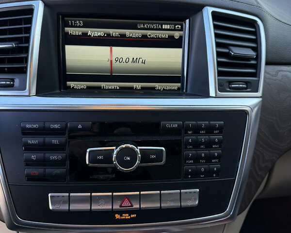 Сірий Мерседес ГЛ-Клас, об'ємом двигуна 2.99 л та пробігом 129 тис. км за 25700 $, фото 43 на Automoto.ua