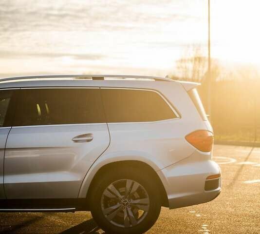 Сірий Мерседес ГЛ-Клас, об'ємом двигуна 3 л та пробігом 234 тис. км за 33900 $, фото 9 на Automoto.ua