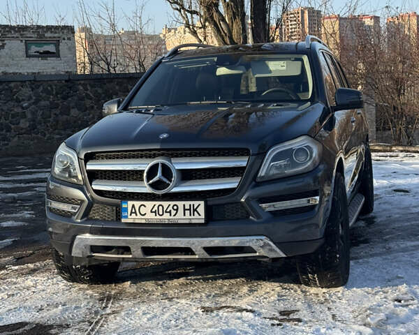 Сірий Мерседес ГЛ-Клас, об'ємом двигуна 3 л та пробігом 150 тис. км за 19400 $, фото 1 на Automoto.ua