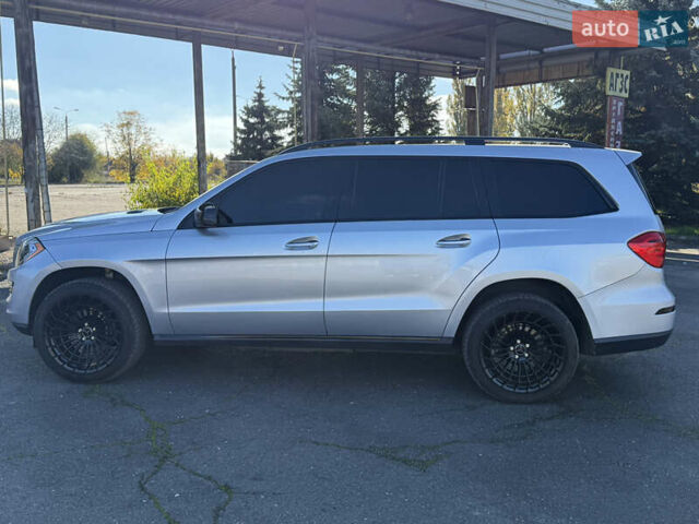 Сірий Мерседес ГЛ-Клас, об'ємом двигуна 2.99 л та пробігом 129 тис. км за 25700 $, фото 6 на Automoto.ua