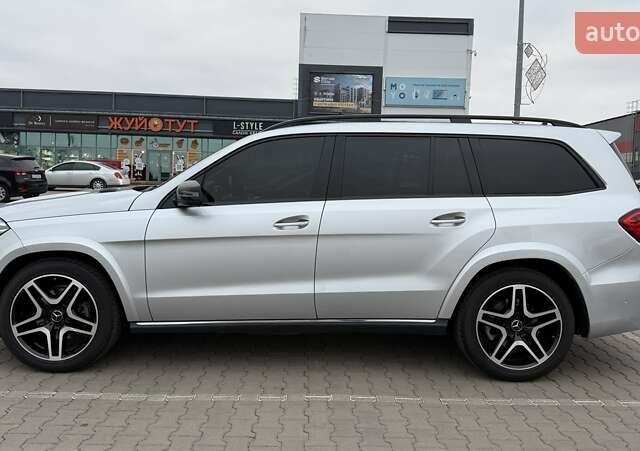 Серый Мерседес ГЛ-класс, объемом двигателя 3 л и пробегом 78 тыс. км за 33600 $, фото 2 на Automoto.ua