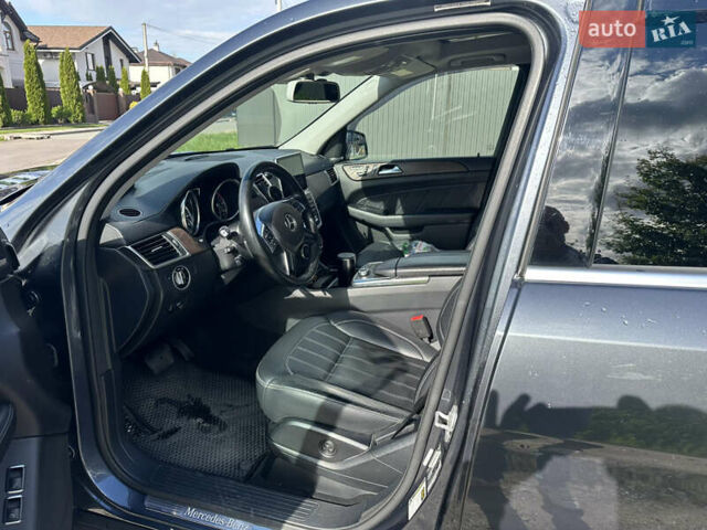 Сірий Мерседес ГЛ-Клас, об'ємом двигуна 3 л та пробігом 146 тис. км за 22400 $, фото 11 на Automoto.ua