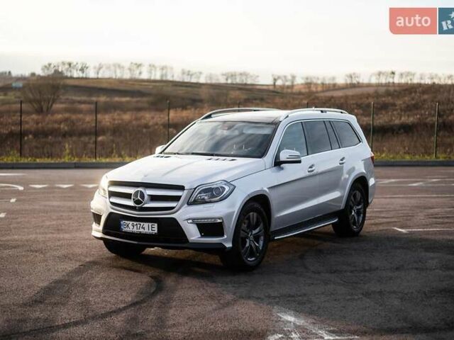 Сірий Мерседес ГЛ-Клас, об'ємом двигуна 3 л та пробігом 234 тис. км за 33900 $, фото 18 на Automoto.ua