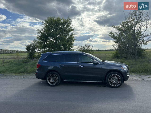 Сірий Мерседес ГЛ-Клас, об'ємом двигуна 3 л та пробігом 146 тис. км за 22400 $, фото 4 на Automoto.ua
