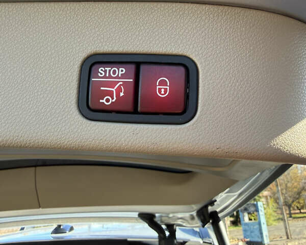 Сірий Мерседес ГЛ-Клас, об'ємом двигуна 2.99 л та пробігом 129 тис. км за 25700 $, фото 45 на Automoto.ua