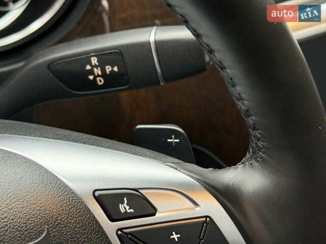 Серый Мерседес ГЛ-класс, объемом двигателя 3 л и пробегом 250 тыс. км за 24700 $, фото 62 на Automoto.ua