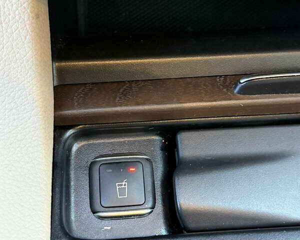 Сірий Мерседес ГЛ-Клас, об'ємом двигуна 2.99 л та пробігом 129 тис. км за 25700 $, фото 25 на Automoto.ua