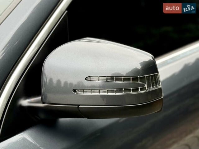 Серый Мерседес ГЛ-класс, объемом двигателя 3 л и пробегом 250 тыс. км за 24700 $, фото 28 на Automoto.ua