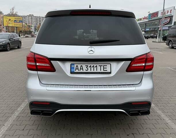 Серый Мерседес ГЛ-класс, объемом двигателя 3 л и пробегом 78 тыс. км за 33600 $, фото 4 на Automoto.ua