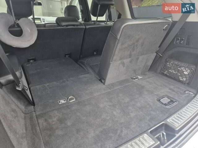 Серый Мерседес ГЛ-класс, объемом двигателя 3 л и пробегом 112 тыс. км за 22990 $, фото 27 на Automoto.ua