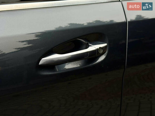 Серый Мерседес ГЛ-класс, объемом двигателя 3 л и пробегом 250 тыс. км за 24700 $, фото 31 на Automoto.ua