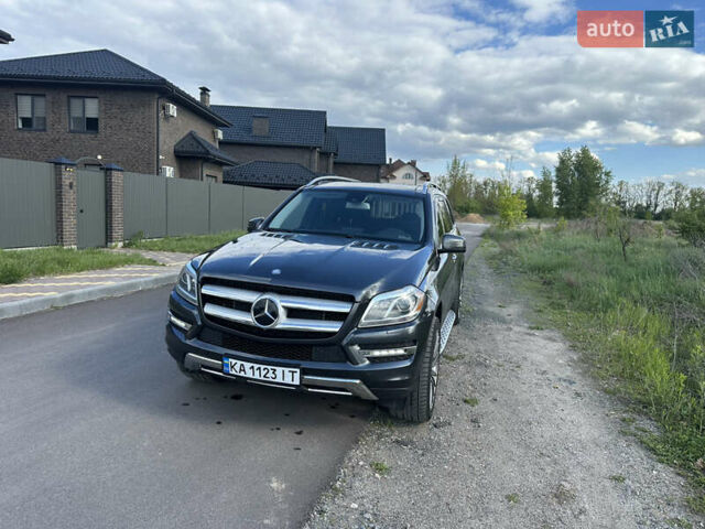 Сірий Мерседес ГЛ-Клас, об'ємом двигуна 3 л та пробігом 146 тис. км за 22400 $, фото 2 на Automoto.ua