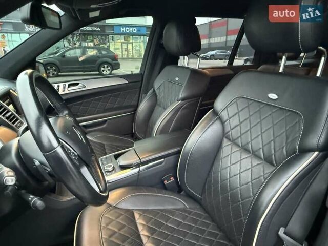 Серый Мерседес ГЛ-класс, объемом двигателя 3 л и пробегом 78 тыс. км за 33600 $, фото 10 на Automoto.ua