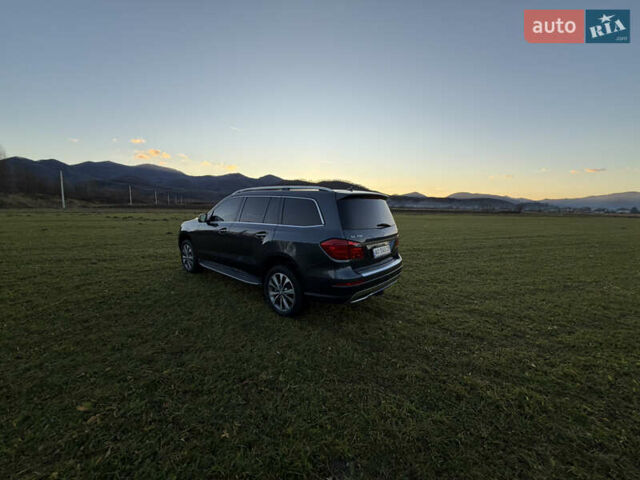 Сірий Мерседес ГЛ-Клас, об'ємом двигуна 2.99 л та пробігом 260 тис. км за 25000 $, фото 20 на Automoto.ua