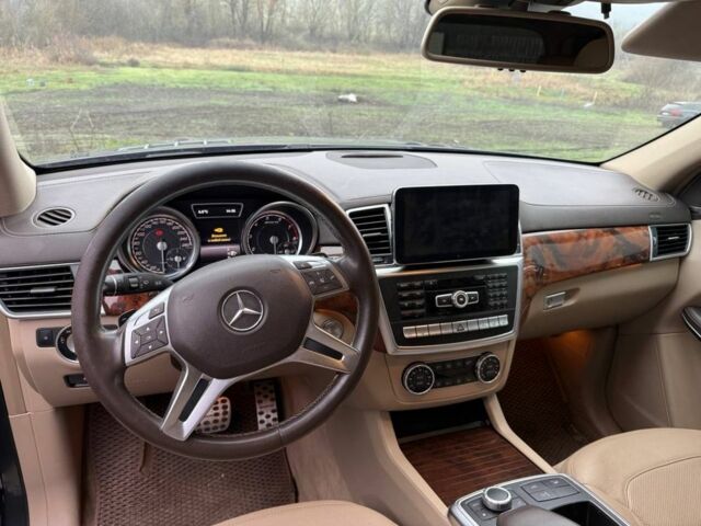 Серый Мерседес ГЛ-класс, объемом двигателя 4.7 л и пробегом 1 тыс. км за 22000 $, фото 7 на Automoto.ua