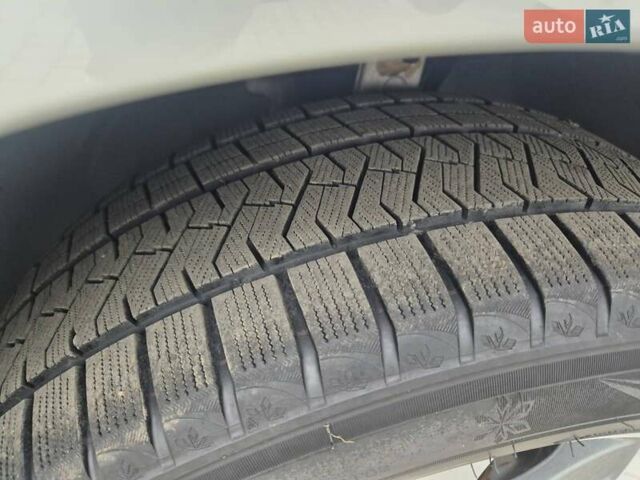 Серый Мерседес ГЛ-класс, объемом двигателя 3 л и пробегом 112 тыс. км за 22990 $, фото 6 на Automoto.ua