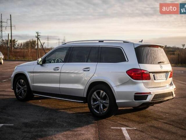 Сірий Мерседес ГЛ-Клас, об'ємом двигуна 3 л та пробігом 234 тис. км за 33900 $, фото 90 на Automoto.ua