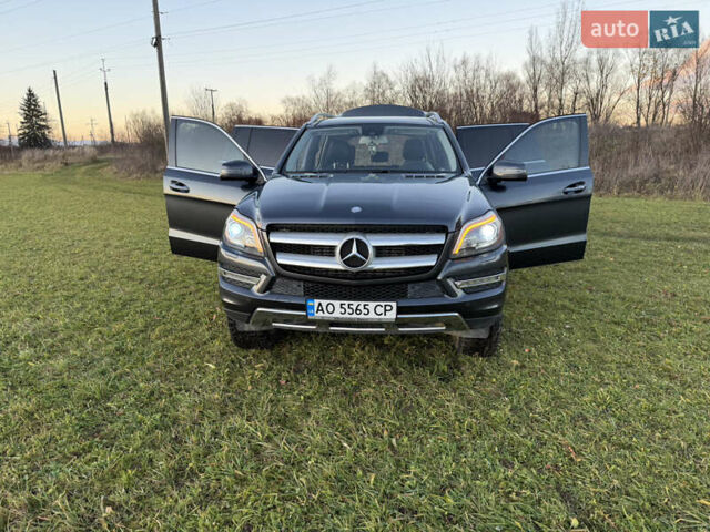 Сірий Мерседес ГЛ-Клас, об'ємом двигуна 2.99 л та пробігом 260 тис. км за 25000 $, фото 34 на Automoto.ua