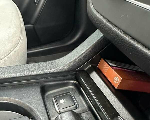 Сірий Мерседес ГЛ-Клас, об'ємом двигуна 3 л та пробігом 233 тис. км за 21500 $, фото 45 на Automoto.ua