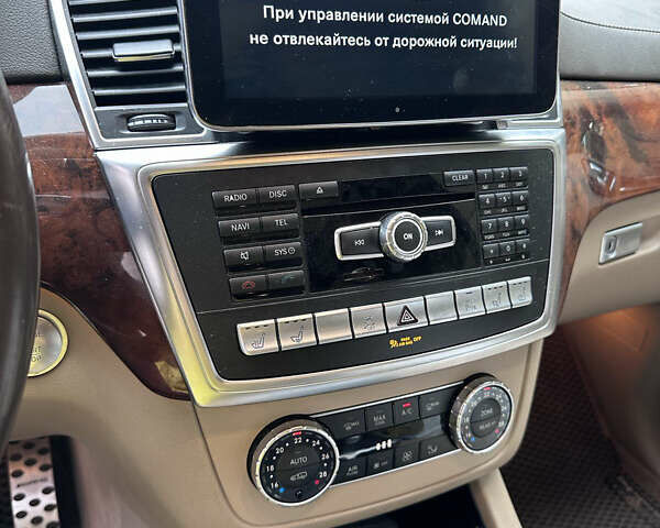 Сірий Мерседес ГЛ-Клас, об'ємом двигуна 4.66 л та пробігом 230 тис. км за 32000 $, фото 6 на Automoto.ua
