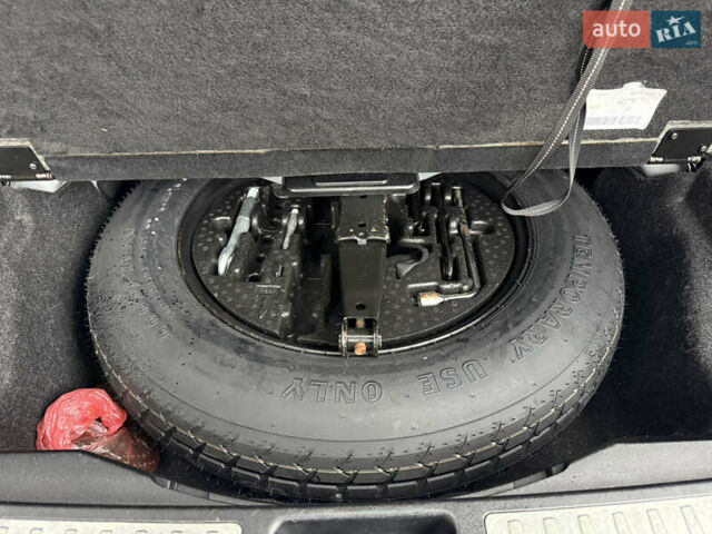 Серый Мерседес ГЛ-класс, объемом двигателя 3 л и пробегом 250 тыс. км за 24700 $, фото 86 на Automoto.ua