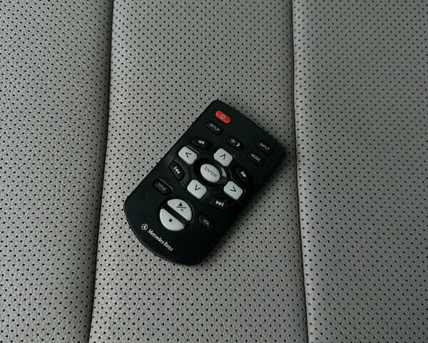 Серый Мерседес ГЛ-класс, объемом двигателя 3 л и пробегом 209 тыс. км за 26500 $, фото 77 на Automoto.ua