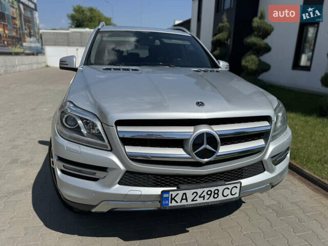 Серый Мерседес ГЛ-класс, объемом двигателя 3 л и пробегом 236 тыс. км за 18900 $, фото 6 на Automoto.ua
