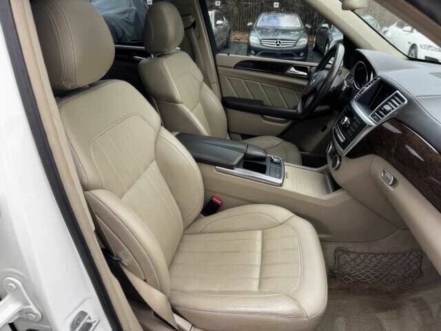 Сірий Мерседес ГЛ-Клас, об'ємом двигуна 3 л та пробігом 77 тис. км за 13500 $, фото 9 на Automoto.ua