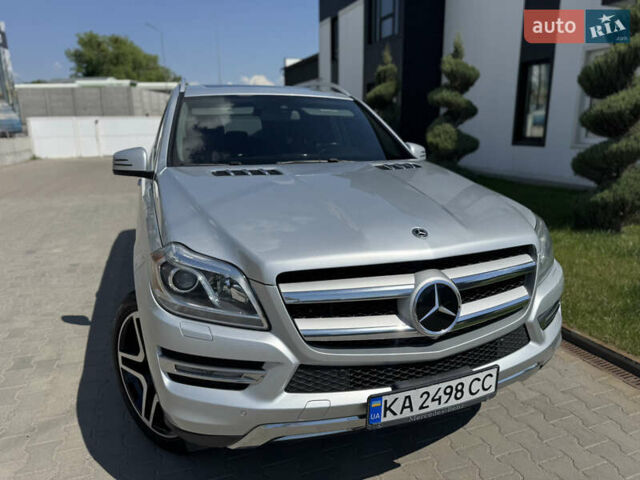 Серый Мерседес ГЛ-класс, объемом двигателя 3 л и пробегом 236 тыс. км за 18900 $, фото 5 на Automoto.ua