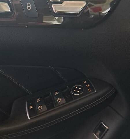 Серый Мерседес ГЛ-класс, объемом двигателя 3 л и пробегом 241 тыс. км за 25500 $, фото 16 на Automoto.ua