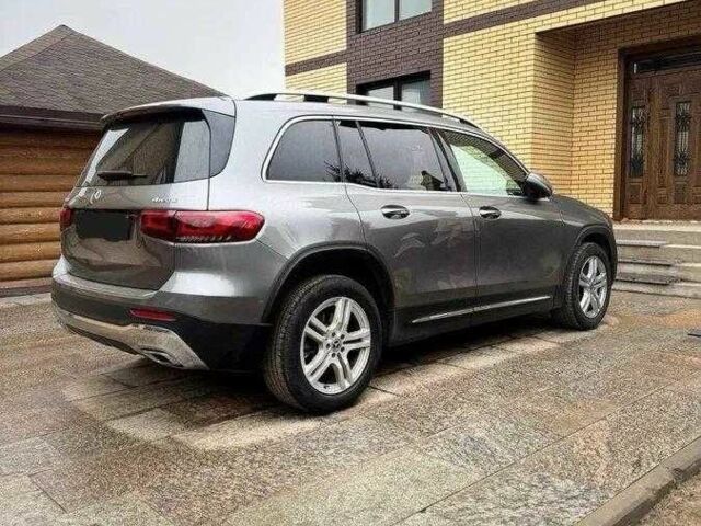 Серый Мерседес ГЛ-класс, объемом двигателя 2 л и пробегом 108 тыс. км за 25000 $, фото 1 на Automoto.ua