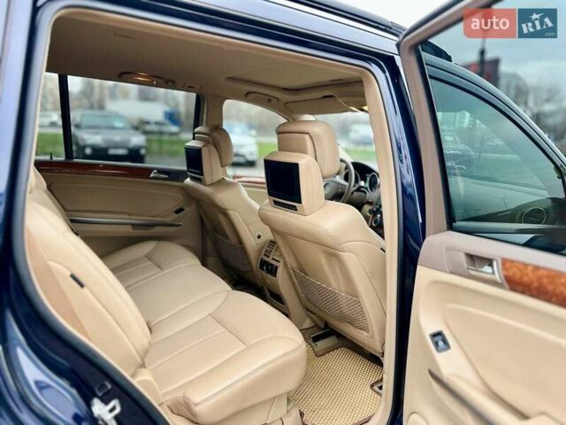 Синій Мерседес ГЛ-Клас, об'ємом двигуна 2.99 л та пробігом 440 тис. км за 10900 $, фото 17 на Automoto.ua