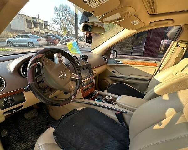 Синий Мерседес ГЛ-класс, объемом двигателя 2.99 л и пробегом 215 тыс. км за 15500 $, фото 17 на Automoto.ua