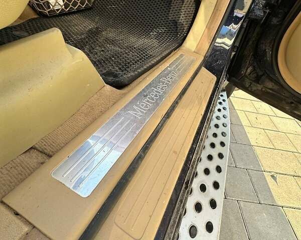 Синий Мерседес ГЛ-класс, объемом двигателя 2.99 л и пробегом 215 тыс. км за 15500 $, фото 33 на Automoto.ua