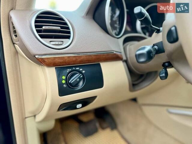 Синій Мерседес ГЛ-Клас, об'ємом двигуна 2.99 л та пробігом 440 тис. км за 10900 $, фото 26 на Automoto.ua