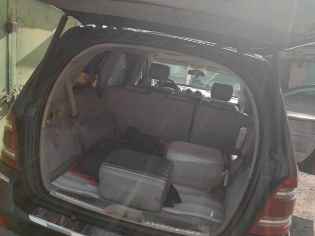 Мерседес ГЛ-класс 2008 в Запорожье на Automoto.ua Синий Мерседес ГЛ-класс, объемом двигателя 2.99 л и пробегом 400 тыс. км за 10000 $, фото 3 на Automoto.ua