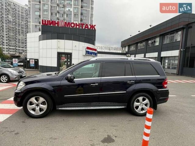 Синий Мерседес ГЛ-класс, объемом двигателя 5.46 л и пробегом 192 тыс. км за 15500 $, фото 2 на Automoto.ua