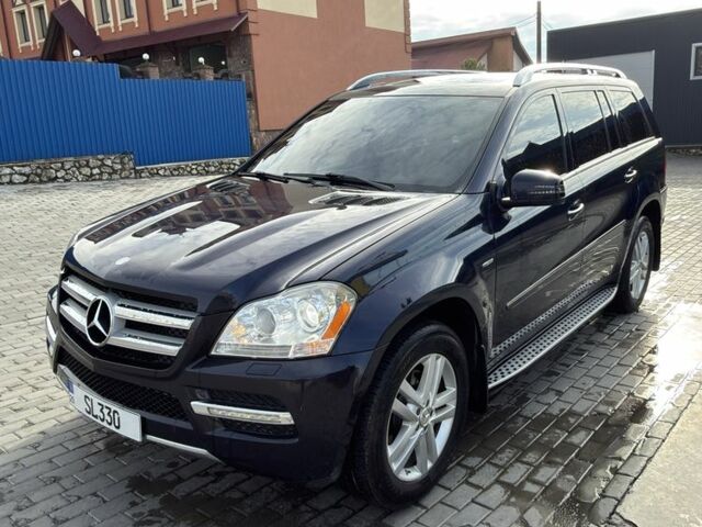 Синий Мерседес ГЛ-класс, объемом двигателя 3 л и пробегом 297 тыс. км за 25600 $, фото 3 на Automoto.ua