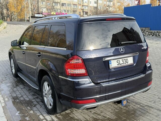 Синий Мерседес ГЛ-класс, объемом двигателя 3 л и пробегом 297 тыс. км за 25600 $, фото 5 на Automoto.ua