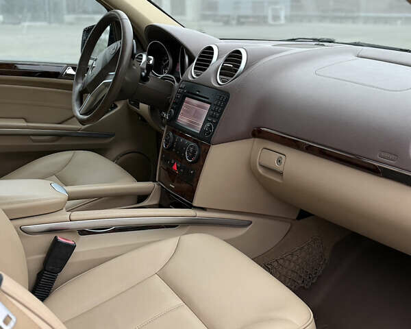 Синій Мерседес ГЛ-Клас, об'ємом двигуна 3 л та пробігом 185 тис. км за 18500 $, фото 28 на Automoto.ua