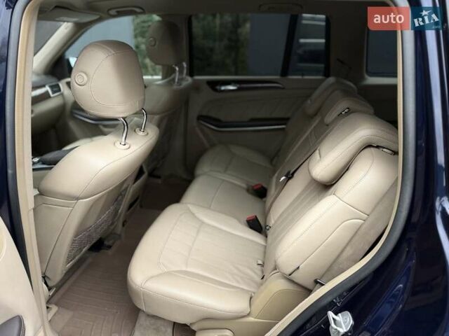 Синий Мерседес ГЛ-класс, объемом двигателя 3 л и пробегом 271 тыс. км за 21500 $, фото 64 на Automoto.ua