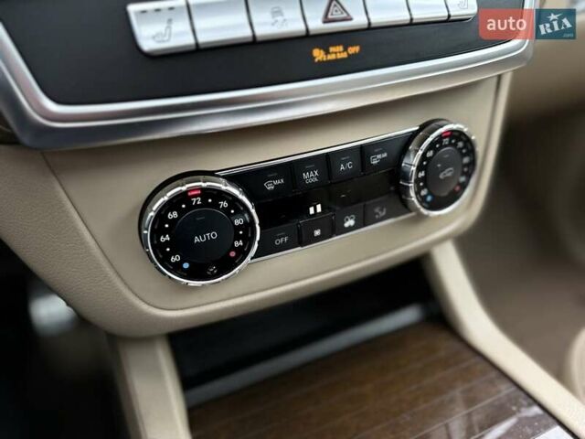 Синий Мерседес ГЛ-класс, объемом двигателя 3 л и пробегом 271 тыс. км за 21500 $, фото 47 на Automoto.ua