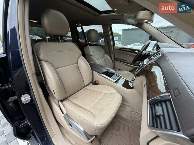 Синий Мерседес ГЛ-класс, объемом двигателя 3 л и пробегом 271 тыс. км за 21500 $, фото 56 на Automoto.ua