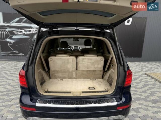 Синий Мерседес ГЛ-класс, объемом двигателя 3 л и пробегом 271 тыс. км за 21500 $, фото 21 на Automoto.ua