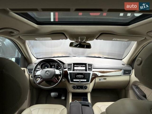 Синий Мерседес ГЛ-класс, объемом двигателя 3 л и пробегом 271 тыс. км за 21500 $, фото 39 на Automoto.ua