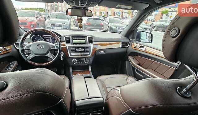 Синій Мерседес ГЛ-Клас, об'ємом двигуна 3 л та пробігом 250 тис. км за 24900 $, фото 25 на Automoto.ua